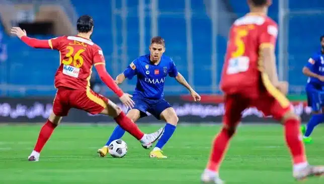 رابط حجز تذاكر مباراة الهلال وضمك في دوري السعودي