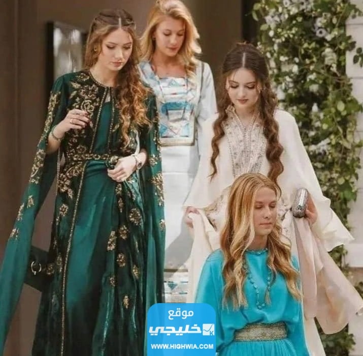 صور الاميرة هالة برفقة إخوتها في الزفاف