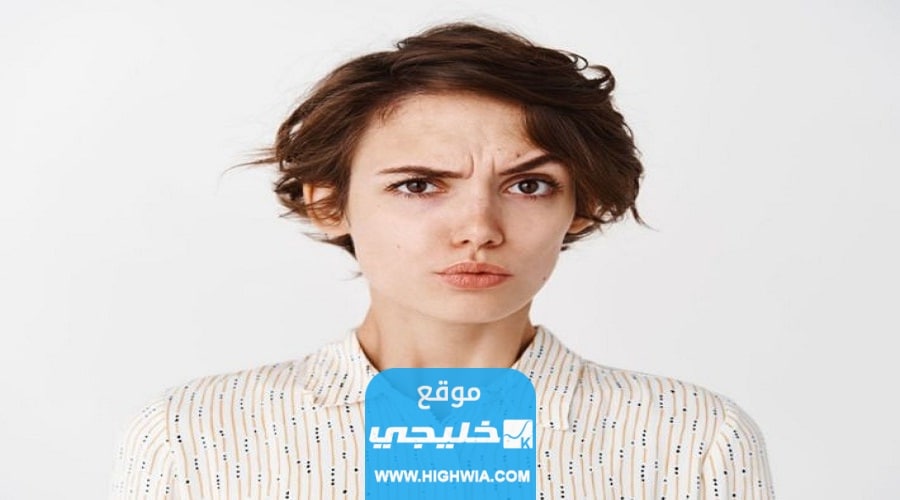 الحاجبان في علم النفس