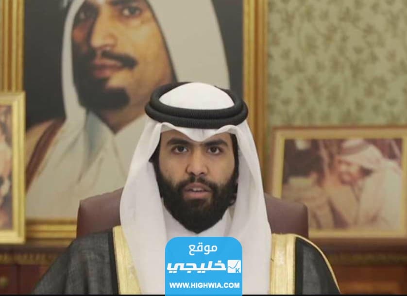 من هو <yoastmark class=