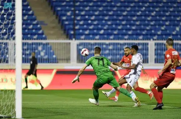 بث مباشر مباراة الطائي وضمك في دوري روشن السعودي موقع يلا شوت فيديو