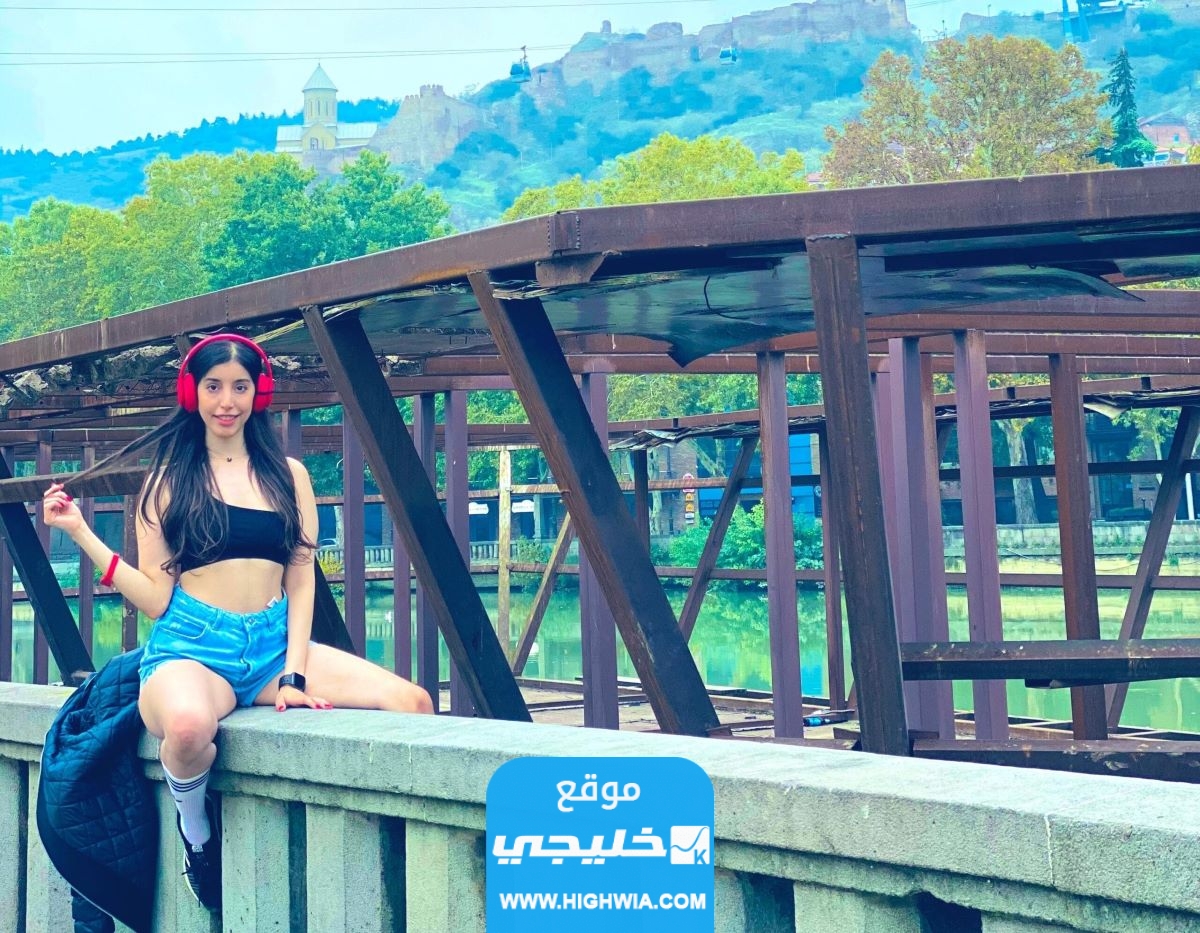 "سجن مناهل العتيبي".. سبب القبض على مناهل العتيبي الناشطة السعودية