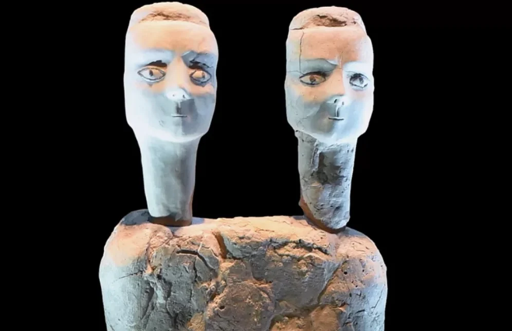 ما هي تماثيل عين غزال