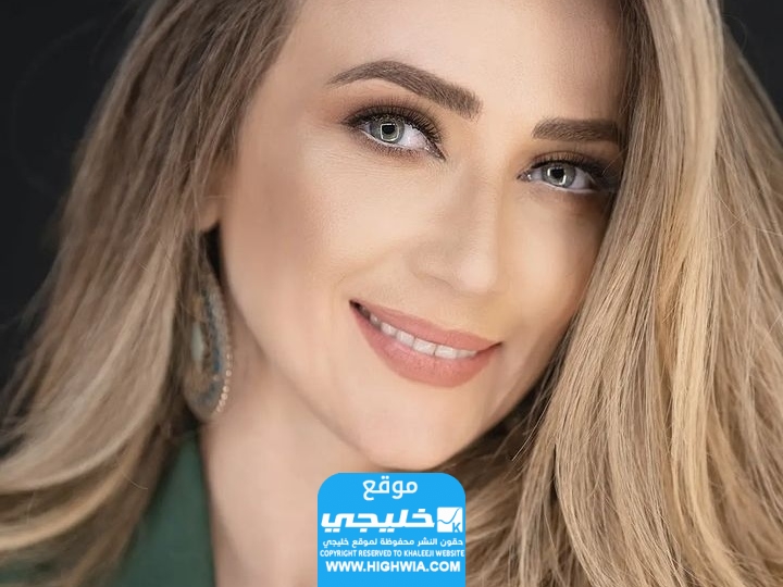 سبب اعتقال دلال أبو آمنة المطربة الفلسطينية