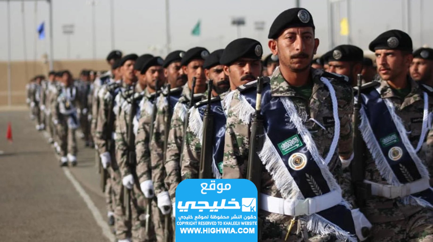 راتب جندي السجون مع البدلات للرجال والنساء