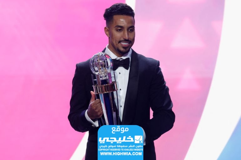 الفائز بجائزة افضل لاعب في اسيا.