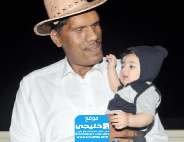 ما هي ديانة غلام شبير