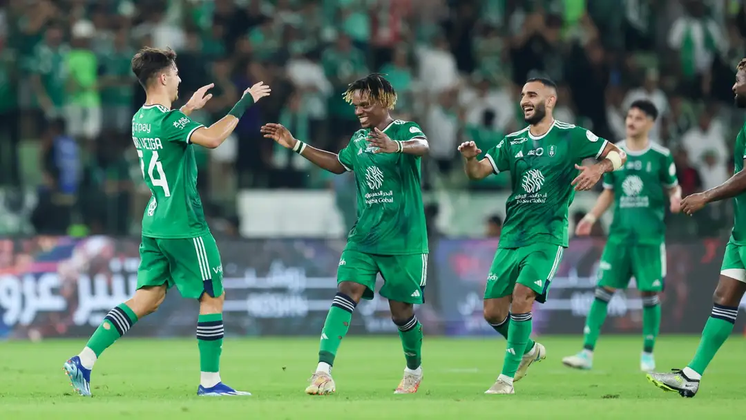 بث مباشر مباراة الاهلي والرائد