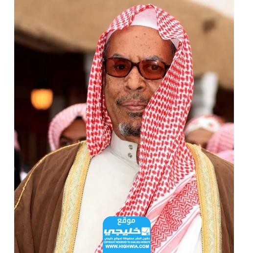 من هو علي المدافع