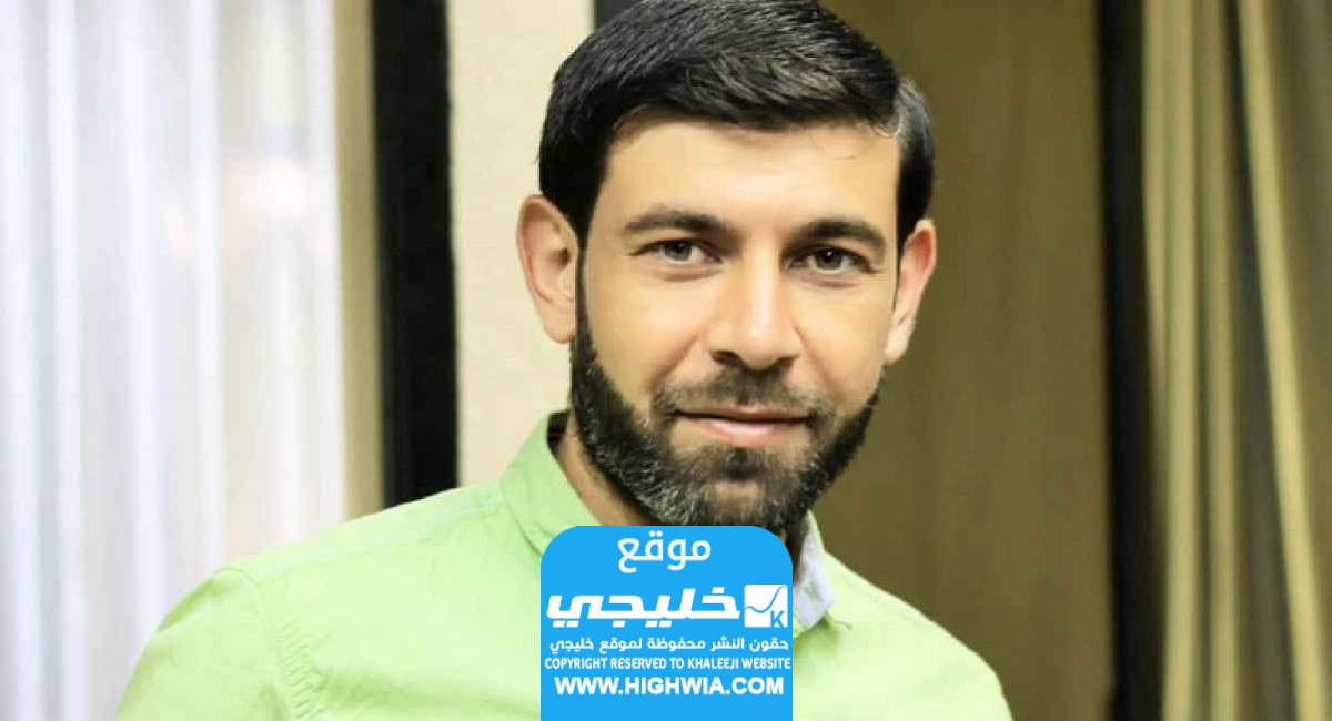 من هو الصحفي عبدالله علوان؛ إليك تفاصيل استشهاد المعلق الصوتي