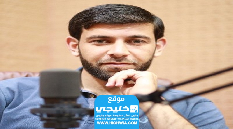 من هو الصحفي عبدالله علوان