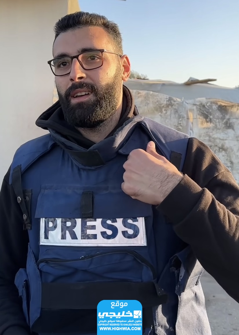 معتز عزايزة الصحفي الفلسطيني السيرة الذاتية