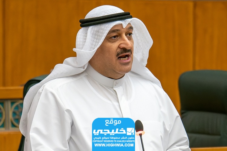 من هو الدكتور أحمد عبدالوهاب العوضي وزير الصحة الجديد السيرة الذاتية