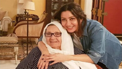 والدة المطربة لطيفة