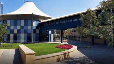 التقديم على وظائف مدرسة فيكتوريا