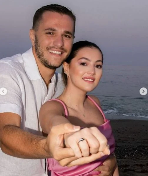 دانا الحلاني