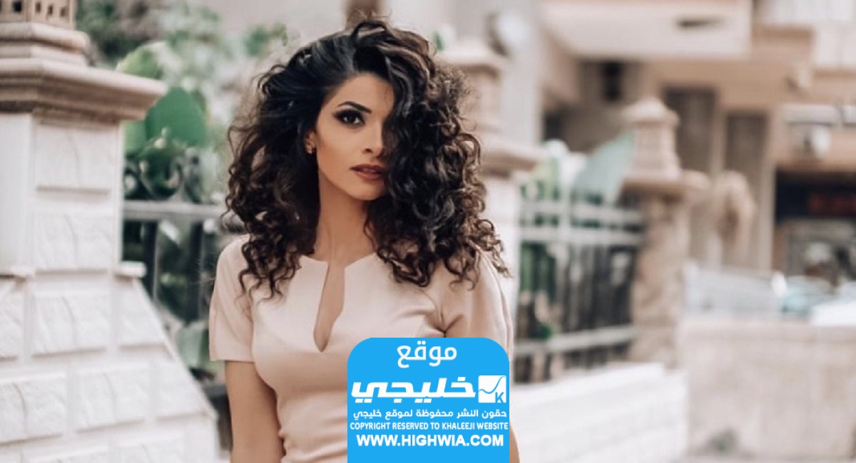 من هي ساندرا فارس