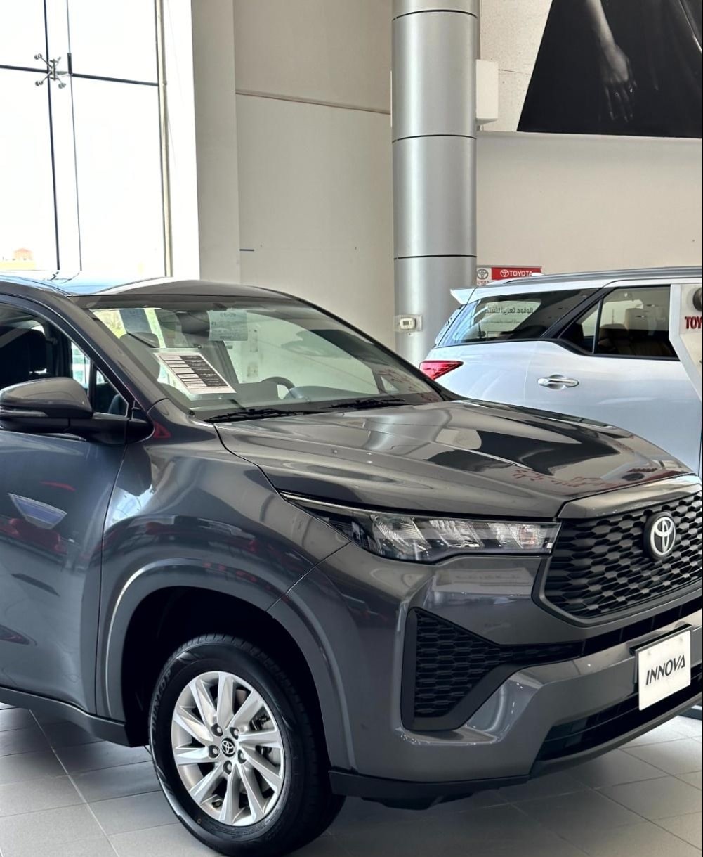 سيارات تويوتا إنوفا 2025