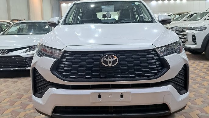 سيارات تويوتا إنوفا 2025